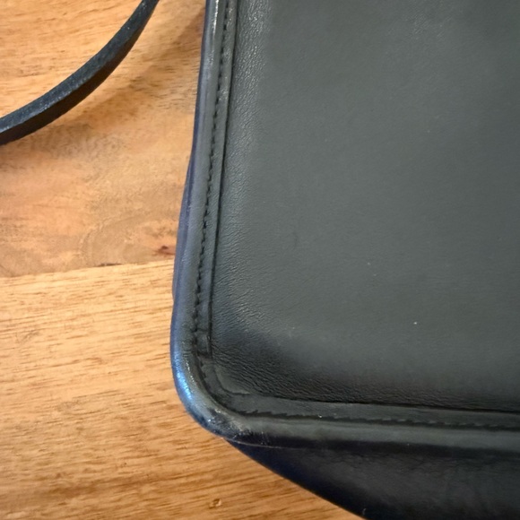 Vintage Coach Murphy Bag in Black - Picture 7 of 8